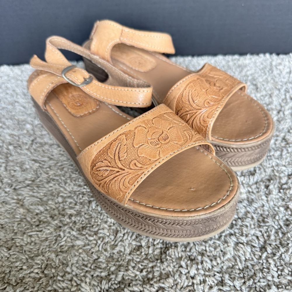 Colores Mexico Leather Embossed Tan Sandals With Ankle Strap Size 8